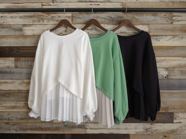 『4WAY REVERSIBLE
PULLOVER/AULA AILA（アウラアイラ）