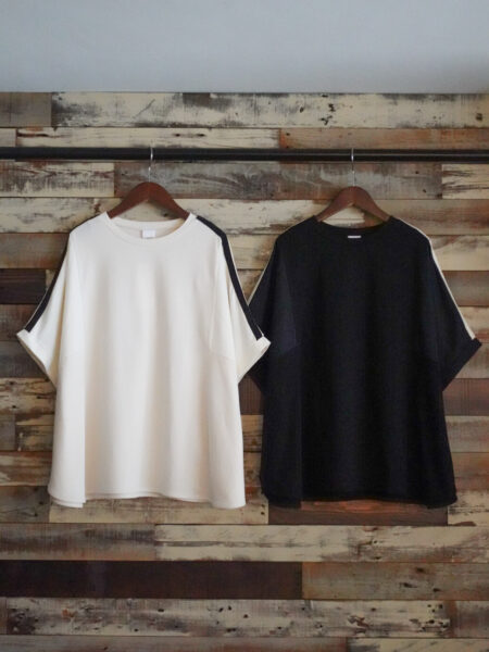 ショルダーラインTシャツ