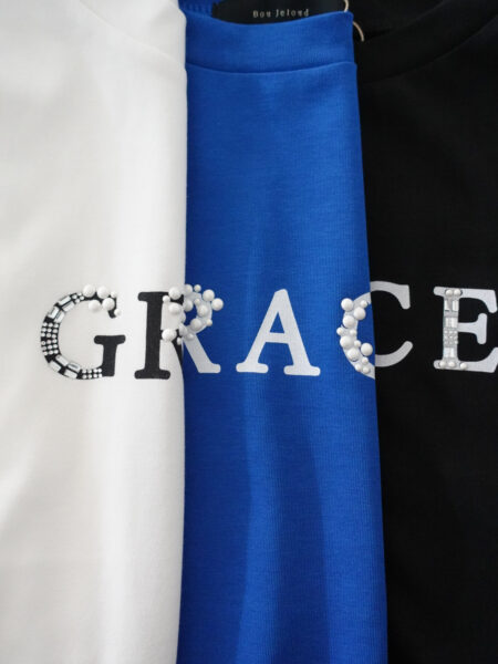 GRACEロゴTシャツ/アップ