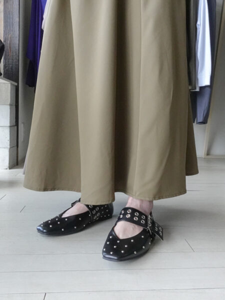 バイカラー切替タックスカート/OSMOSIS (オズモーシス)/着用コーディネート
