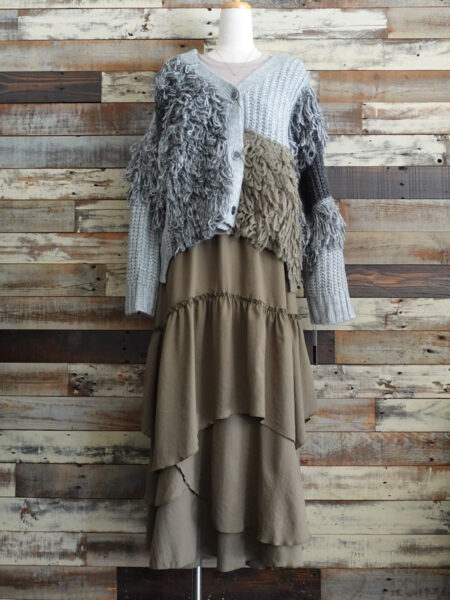 ランダムティアードスカート／OSMOSIS（オズモーシス）／コーディネート