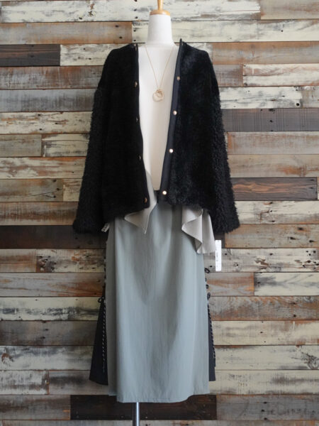 サイドスリットロゴファーブルゾン/コーディネート