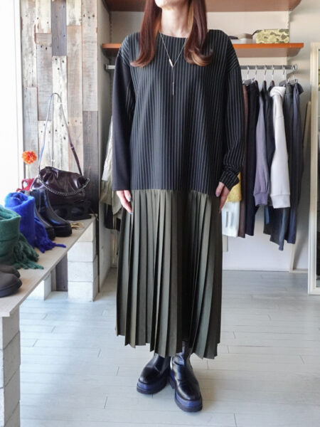 2WAYバックプリーツワンピース／
OSMOSIS (オズモーシス)／着用