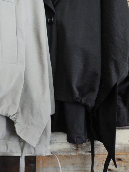 ドロストヘムビッグテーラードジャケット／OSMOSIS (オズモーシス)