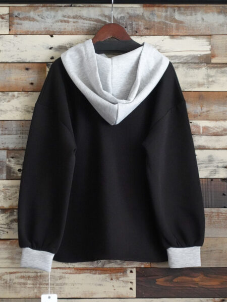 ポンチ配色パーカー／バック