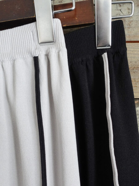 配色ラインニットパンツ／OSMOSIS (オズモーシス)