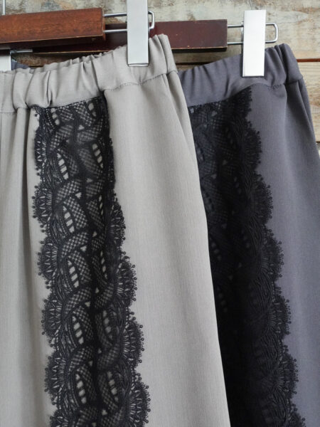 レースラインギャザーパンツ／OSMOSIS (オズモーシス)