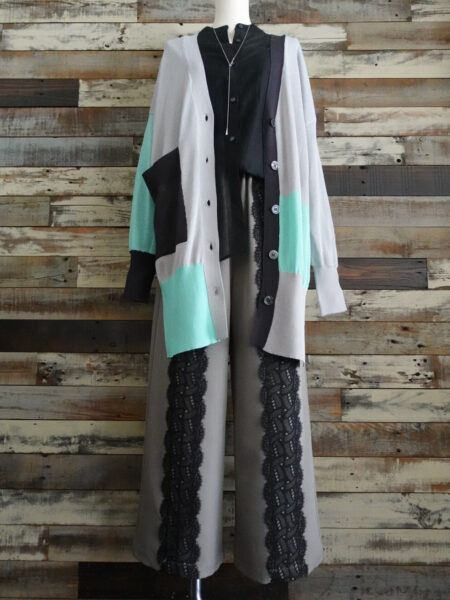 カラーブロックニットカーディガン／OSMOSIS(オズモーシス)／コーディネート