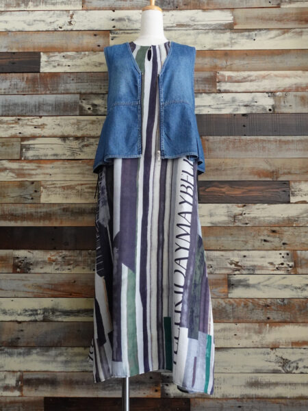 Aラインノースリーブワンピース／コーディネート