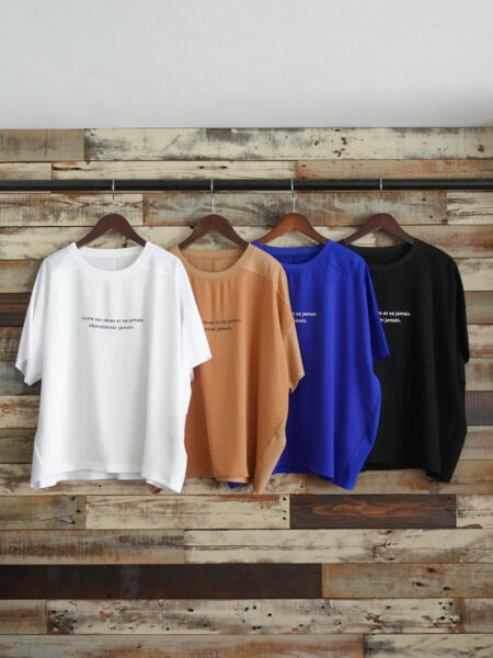 異素材切替デザインTシャツ