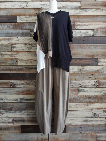 ナイロンコットンタックパンツ／コーディネート