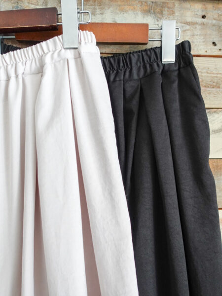 ハーレムパンツ／OSMOSIS (オズモーシス)