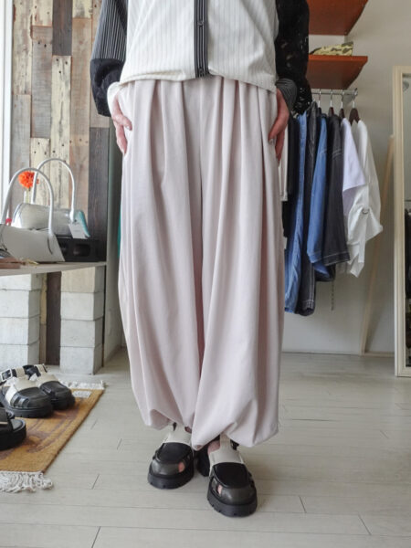 ハーレムパンツ／OSMOSIS (オズモーシス)／コーディネート着用